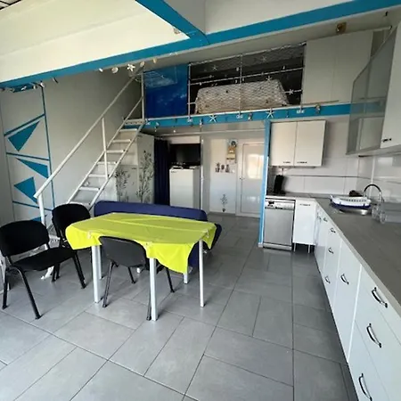 Mezzanine, 5 Pers, Animaux, Parking - Cap D'agde - Fr-1-749-97 Apartment Agde